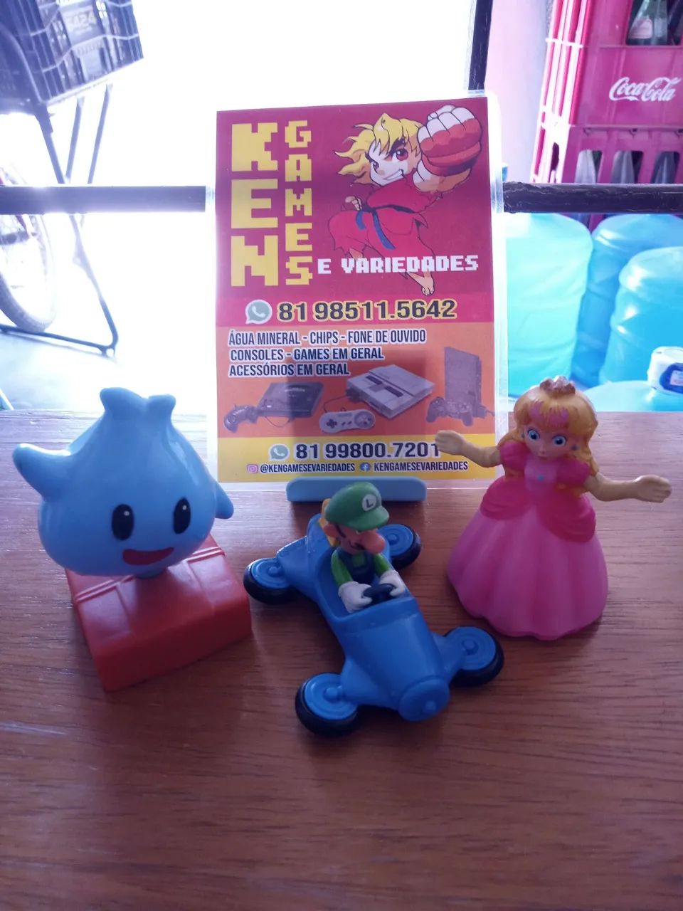 Vendo Lote com 07 bonecos da turma do Super Mario Bros ! - Foto 2