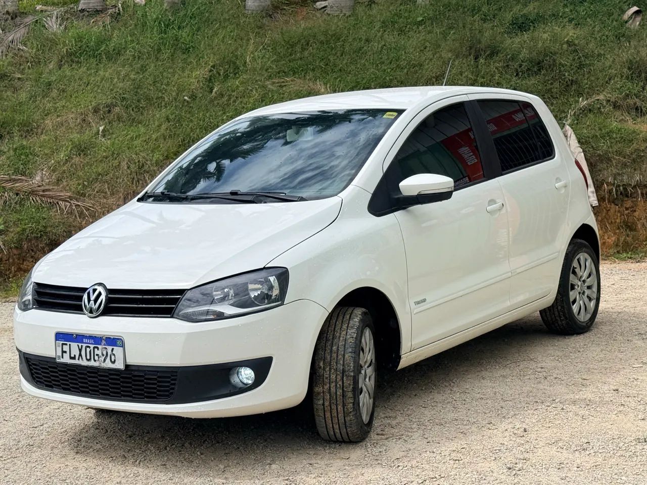 Volkswagen Fox 1.0 MI Total Flex 8V 5P 2014