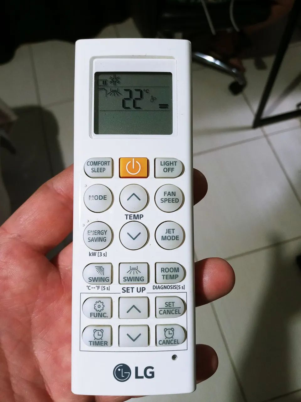 Barbada Ar condicionado marca LG modelo split Inverter de 22.000Btus quente e frio - Foto 4