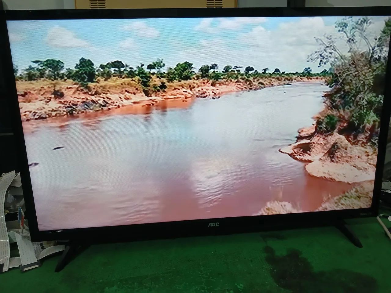 Tv aoc roku 32 polegadas smart fonsionado perfeita mente 