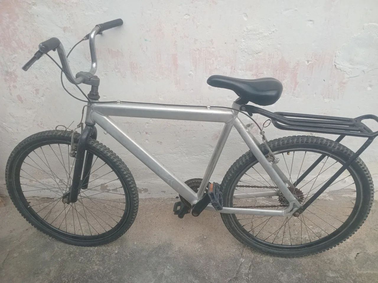 Bicicleta Quandro de Alumínio  - Foto 3
