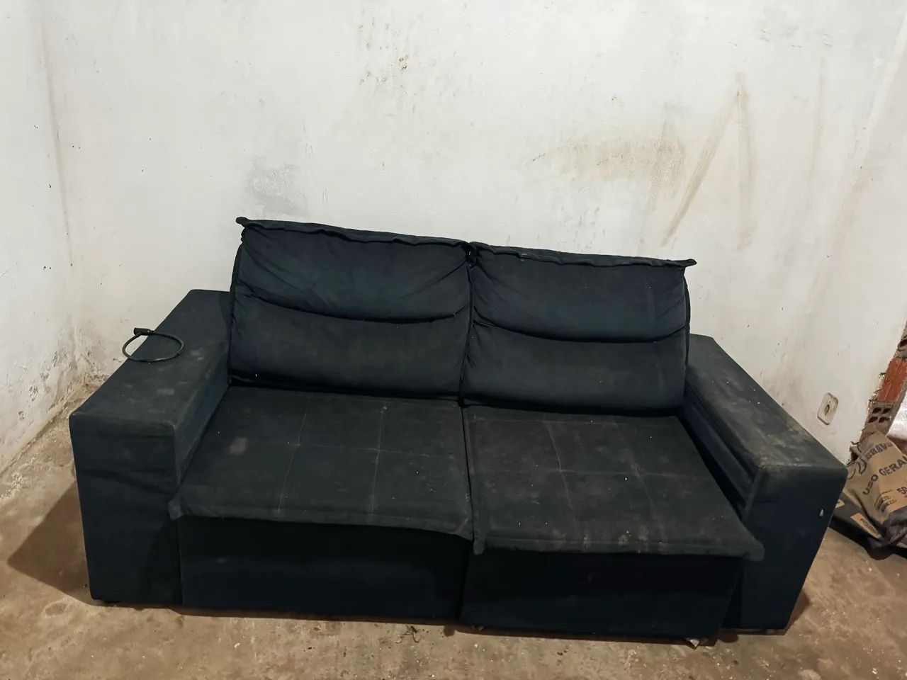 Vendo lindo sofá retrátil - Foto 3