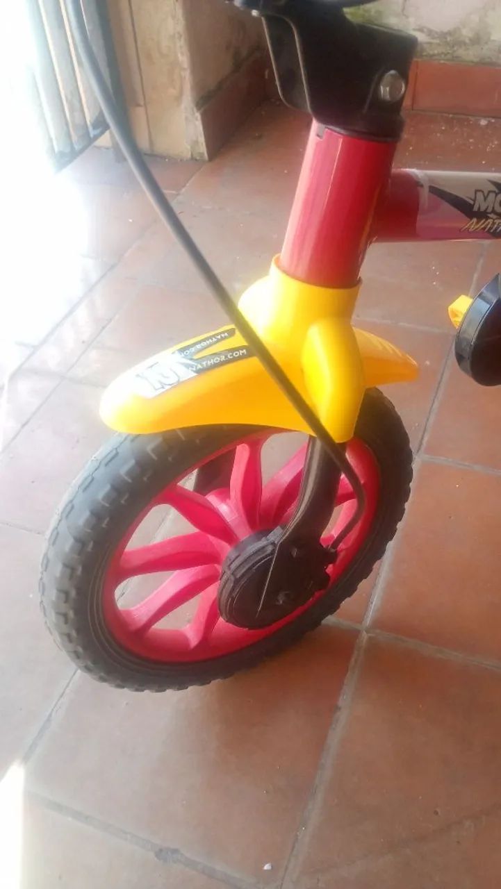 Bicicleta infantil novíssima  - Foto 2