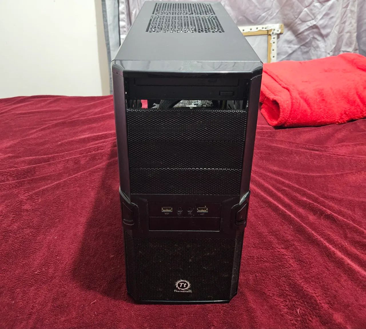 PC GAMER I5 8400 + RX 580 + 16 GB RAM + TECLADO E MOUSE - Foto 2