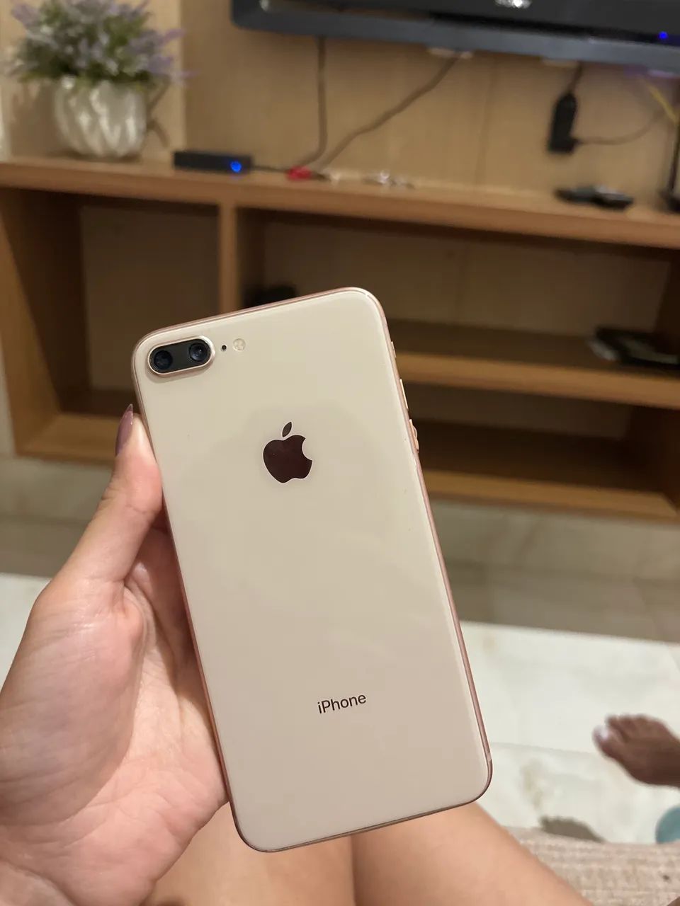 iPhone 8 Plus 64gb - Foto 2