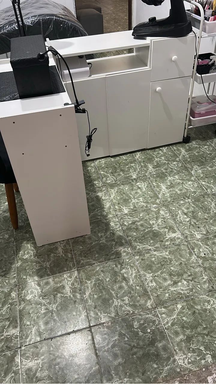 mesa de manicure 