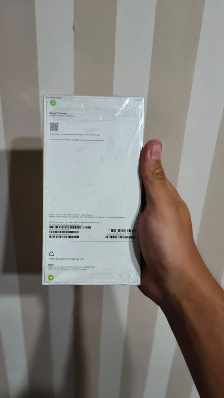 Iphone 17 pro Max 512! Lacrado!  - Foto 2