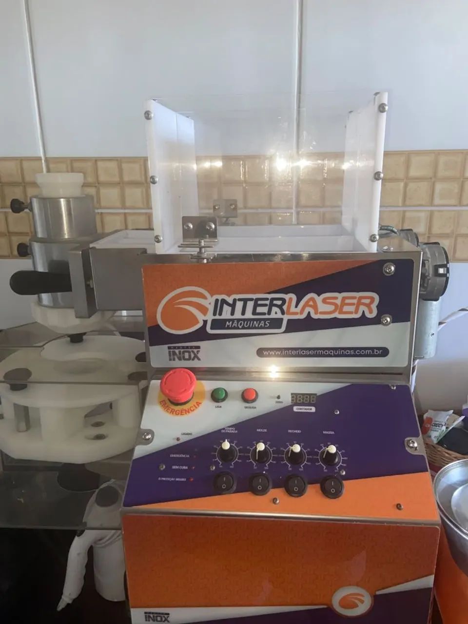 Modeladora de salgados e masseira. Interlaser Jet Mix