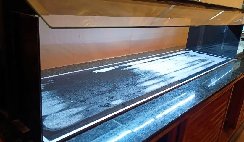 BUFFETS DE VIDRO TEMPERADO 220V