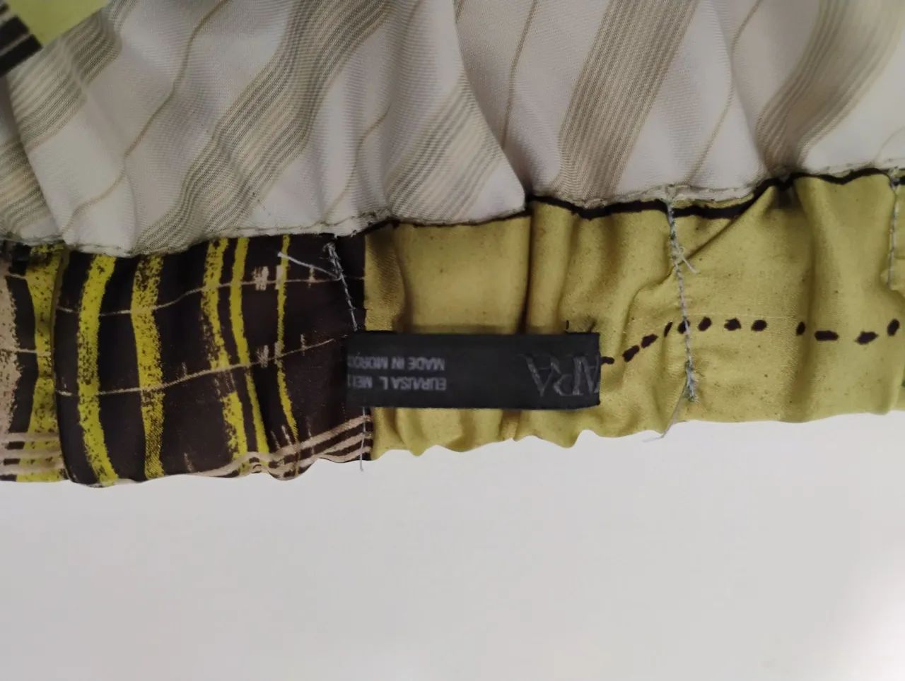 Saia Midi Zara Cetim Patchwork com Bolsos Tam L - Foto 5