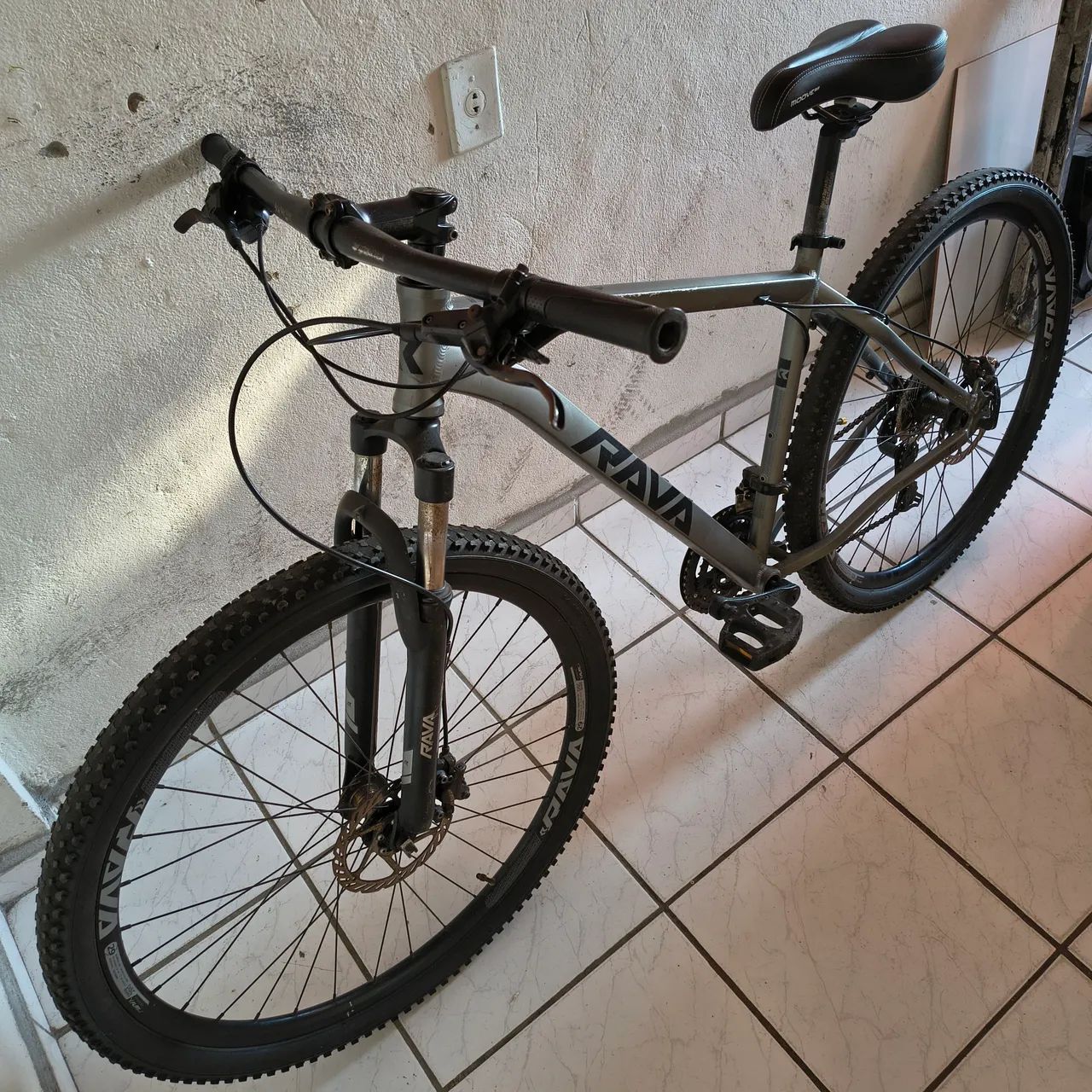 Bicicleta aro 29 excelente estado  - Foto 5