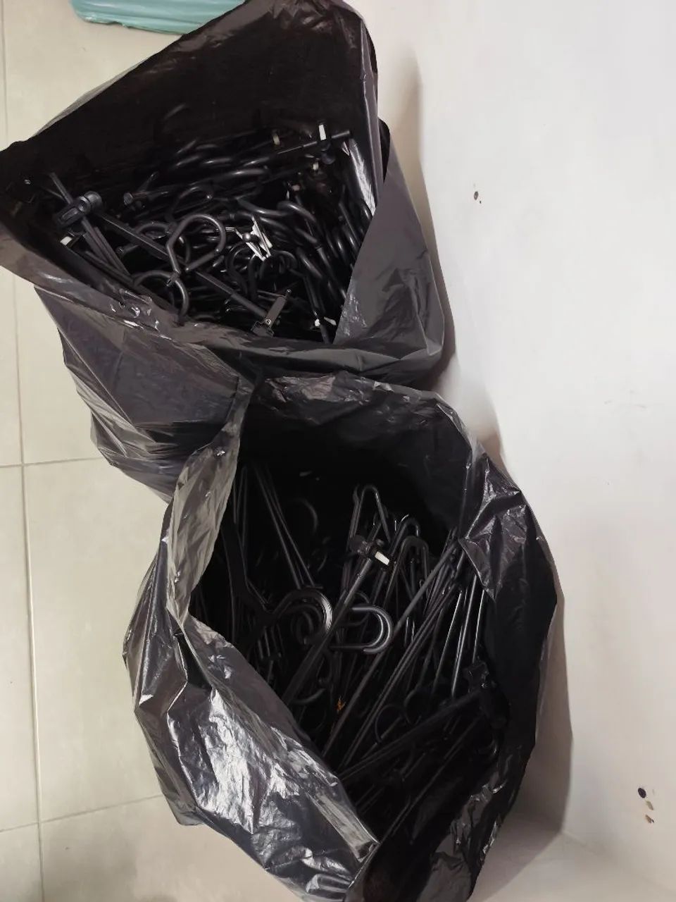 Lote de cabides para rouoas - Foto 3