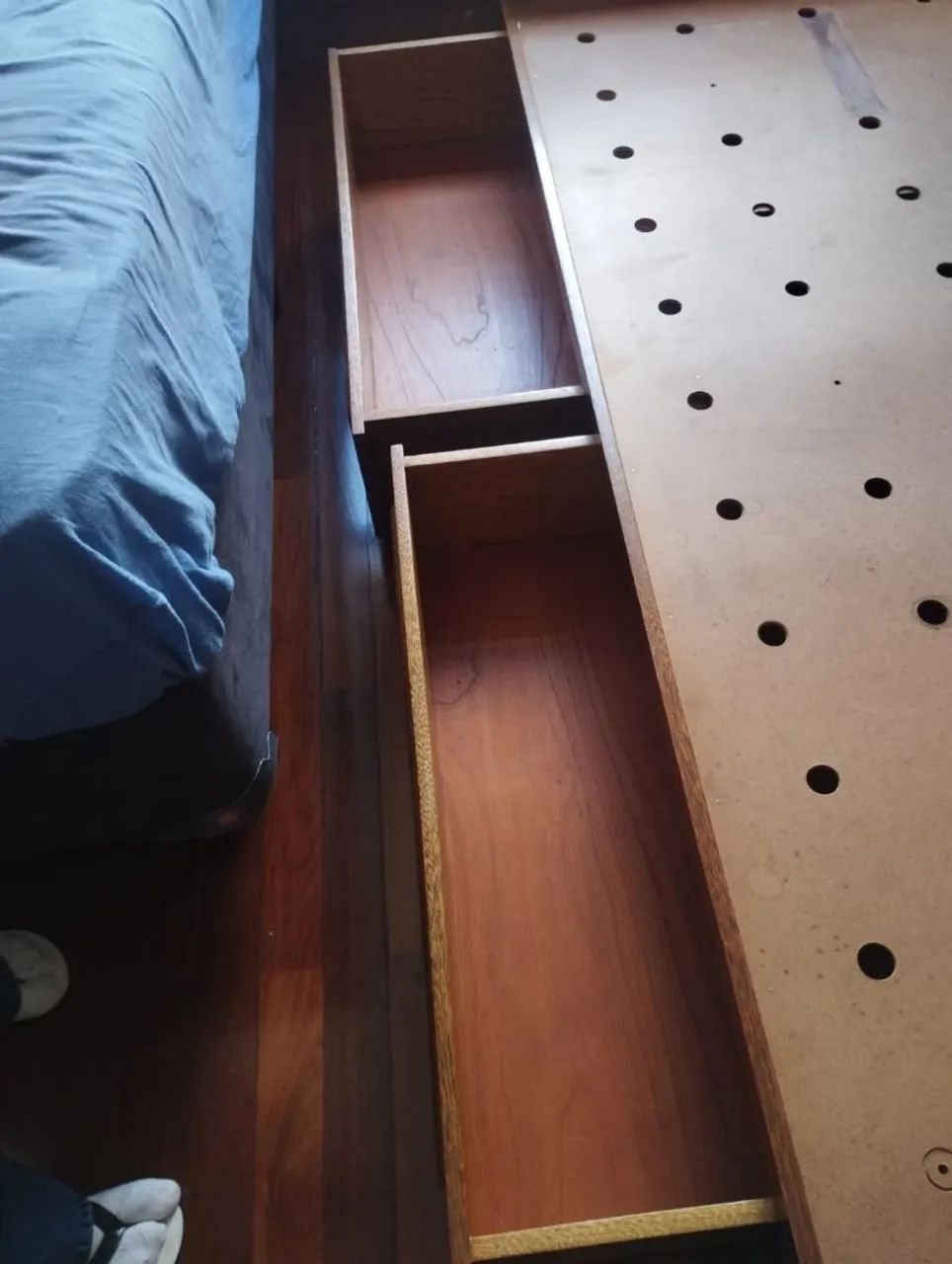 Cama de solteiro de madeira maciça  - Foto 4