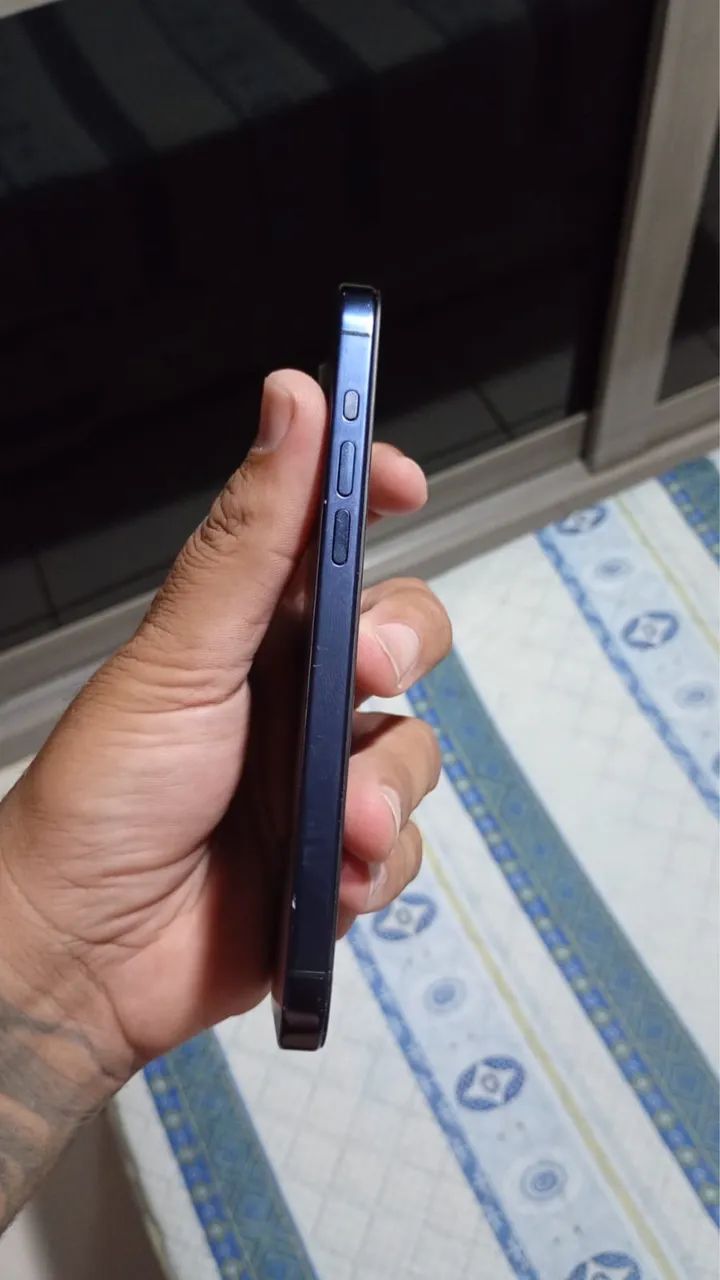 IPHONE 15 PRO MAX 256g - Foto 2
