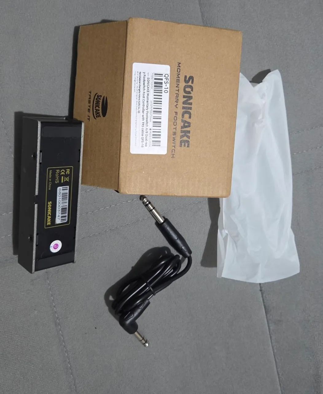 Footswitch Sonicake TRS com cabo - Foto 3