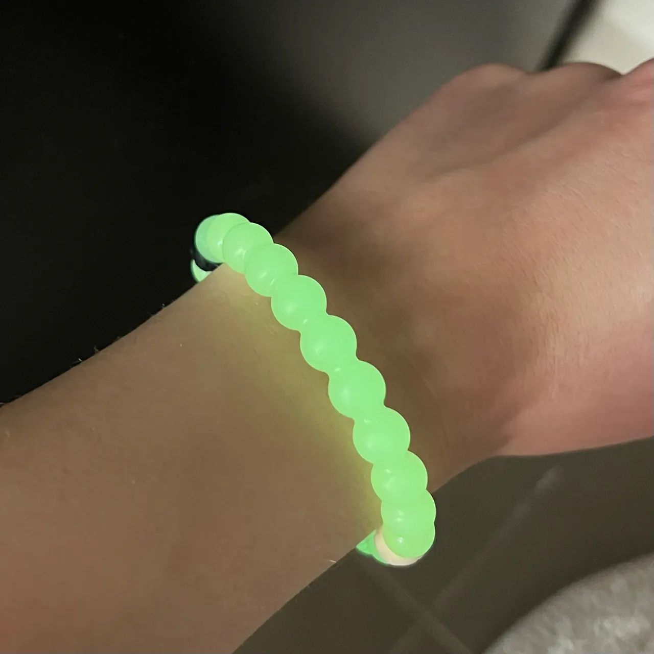 Pulseira Lokai brilha no escuro - Foto 5