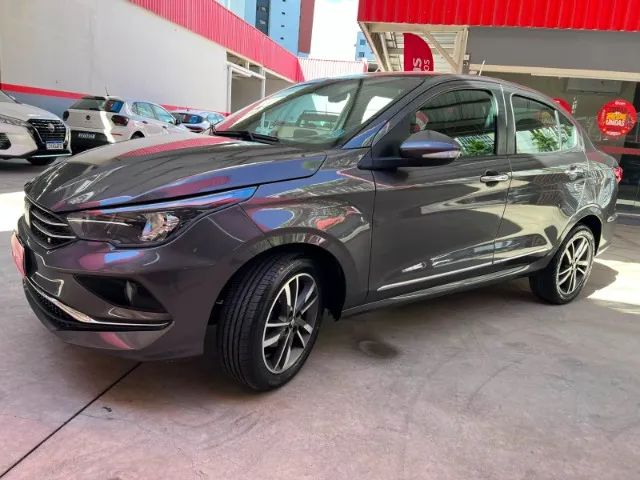 Fiat Cronos Precision 1.3 16V Flex Aut. 2024 - Foto 2