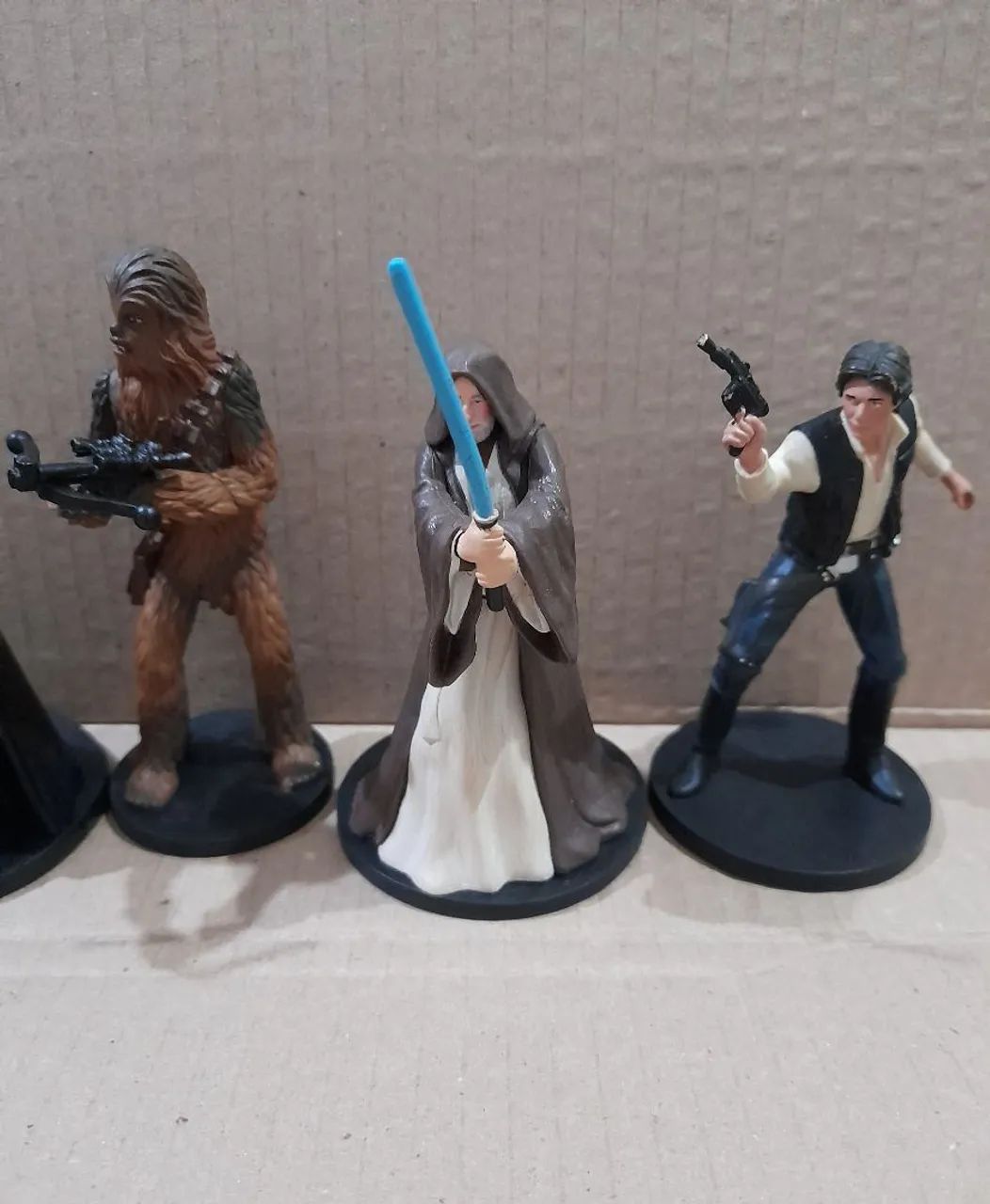 Lote 15 figuras Star Wars Hasbro e Disney - Foto 3