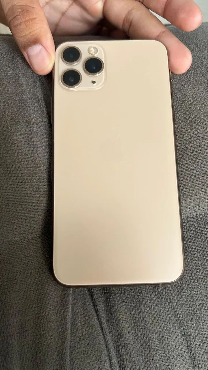Vendo iPhone 11 pro  - Foto 2