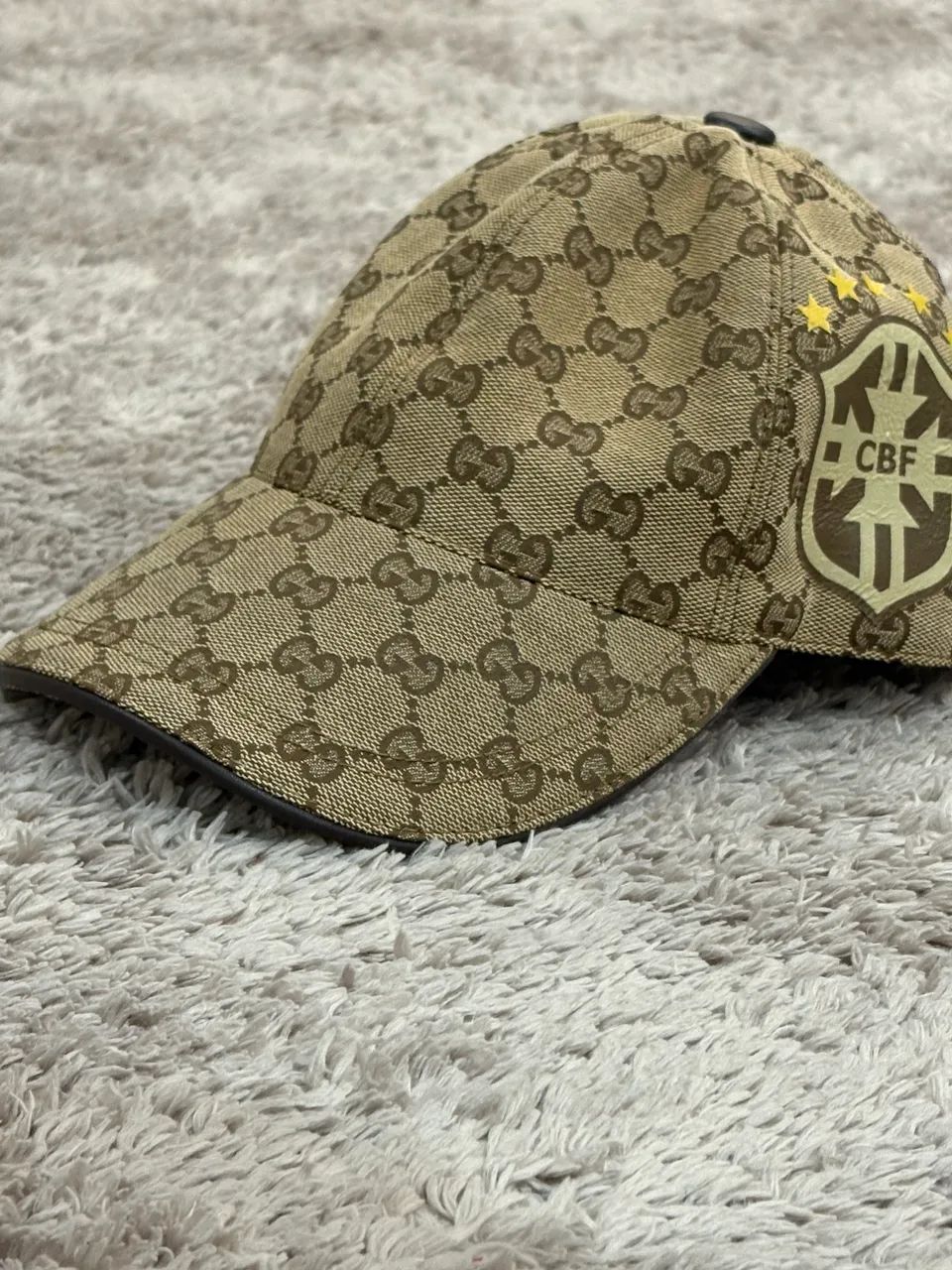 BONÉ GUCCI x CRISP LONDON