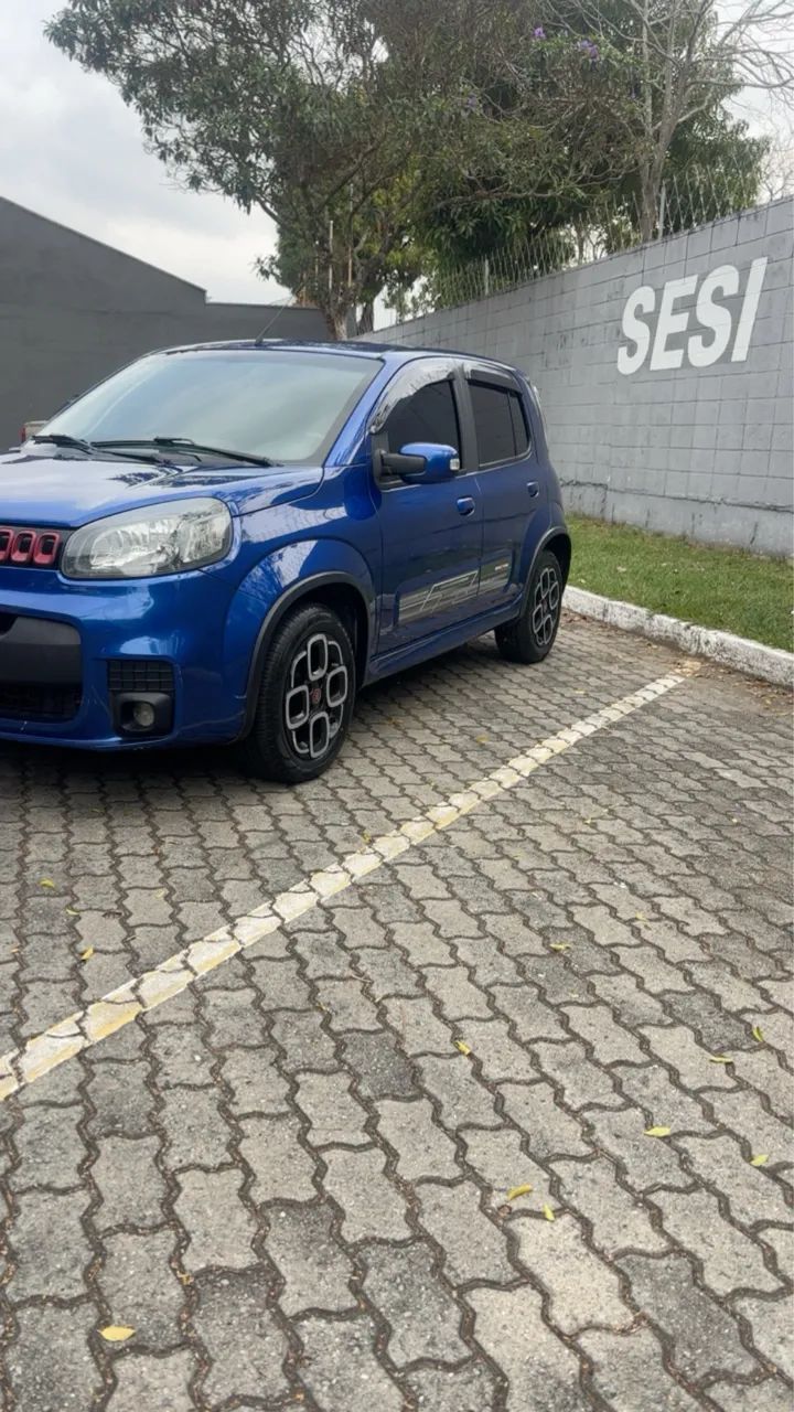 Fiat Uno Sporting 1.4 EVO Fire Flex 8V 4P 2015 - Foto 3