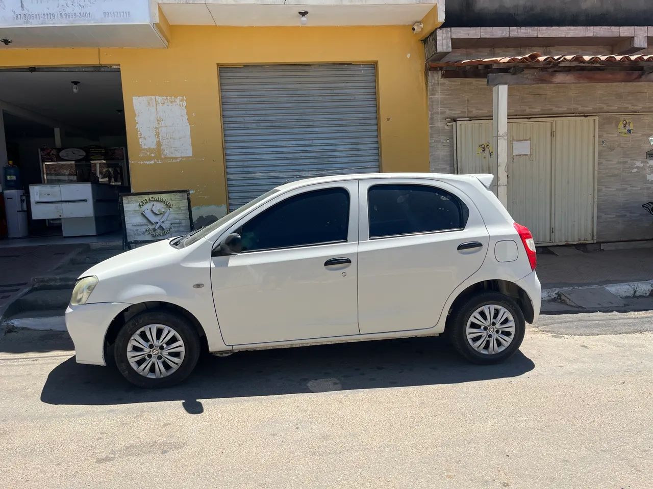 Toyota Etios 1.3 16V FLEX 2013