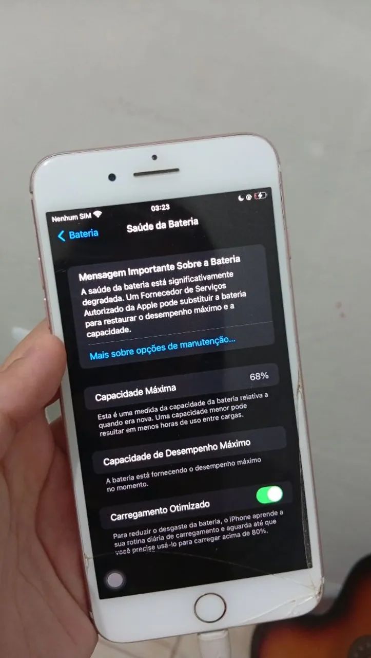 iPhone 7 plus, bateria 68%, pra sair rápido