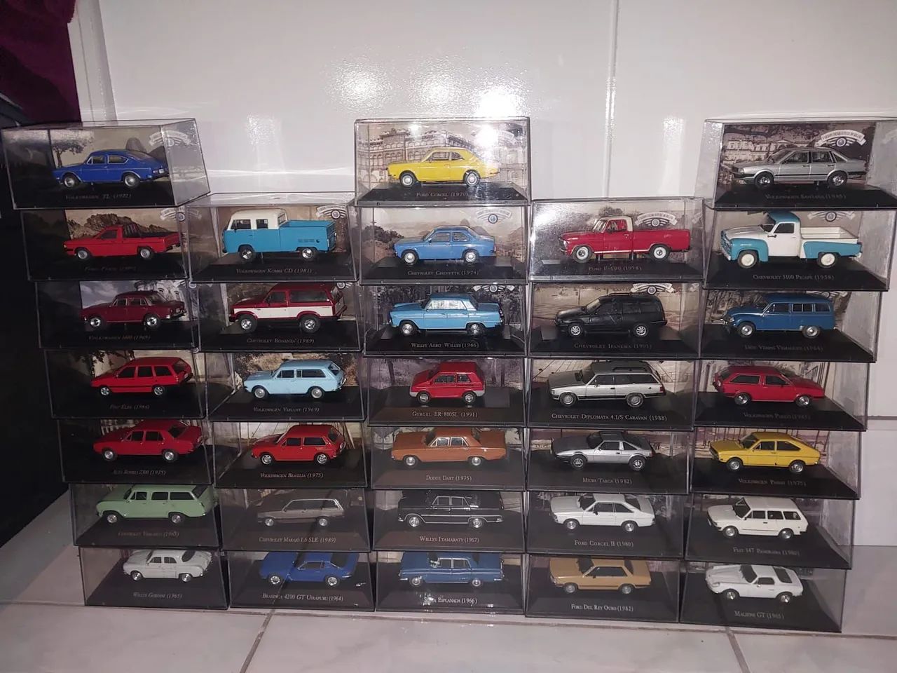 Coleção carros miniaturas.