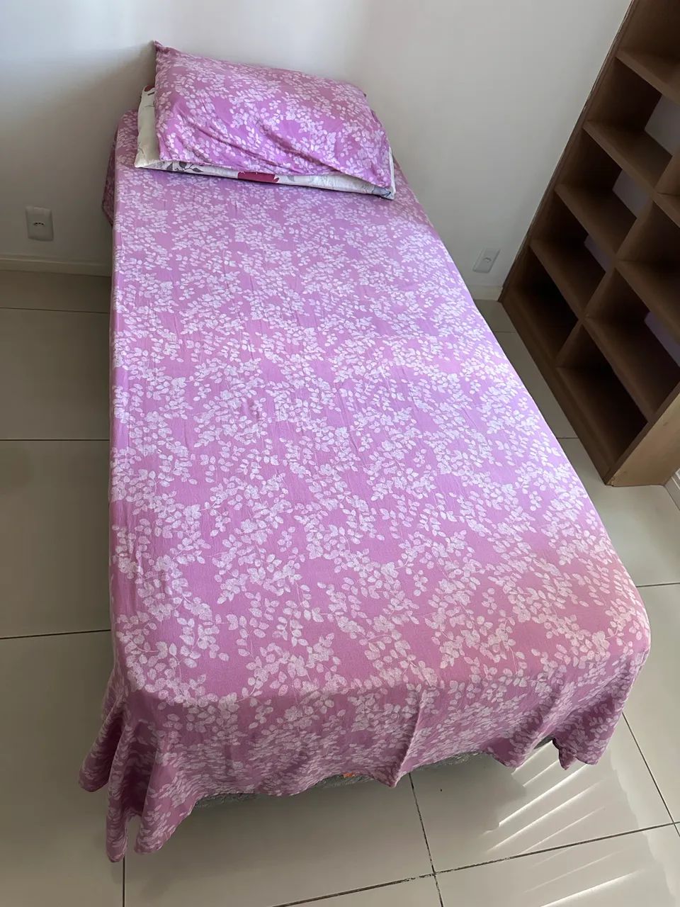 Cama box solteiro Pelmex