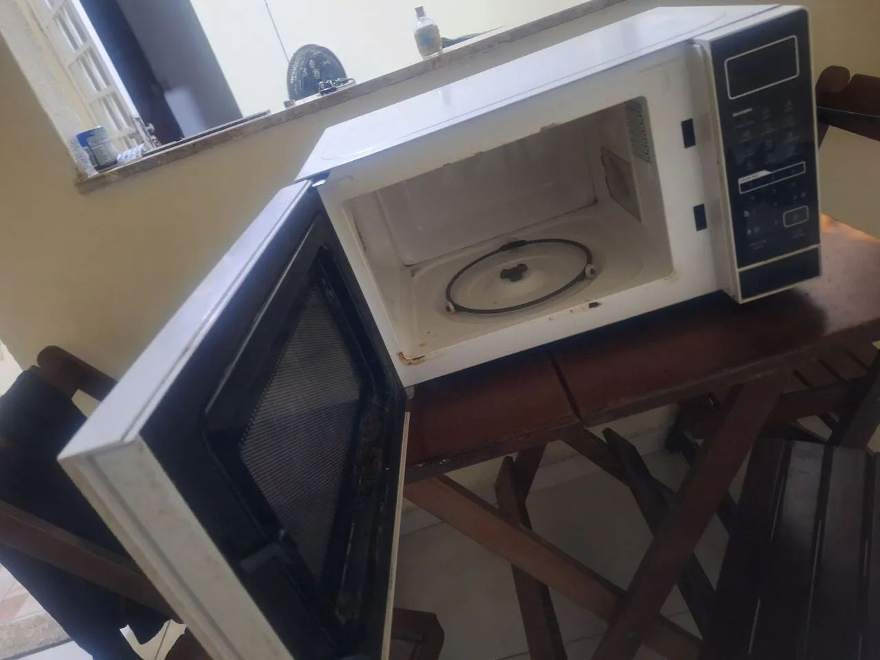 Microondas MIDEA - Foto 2