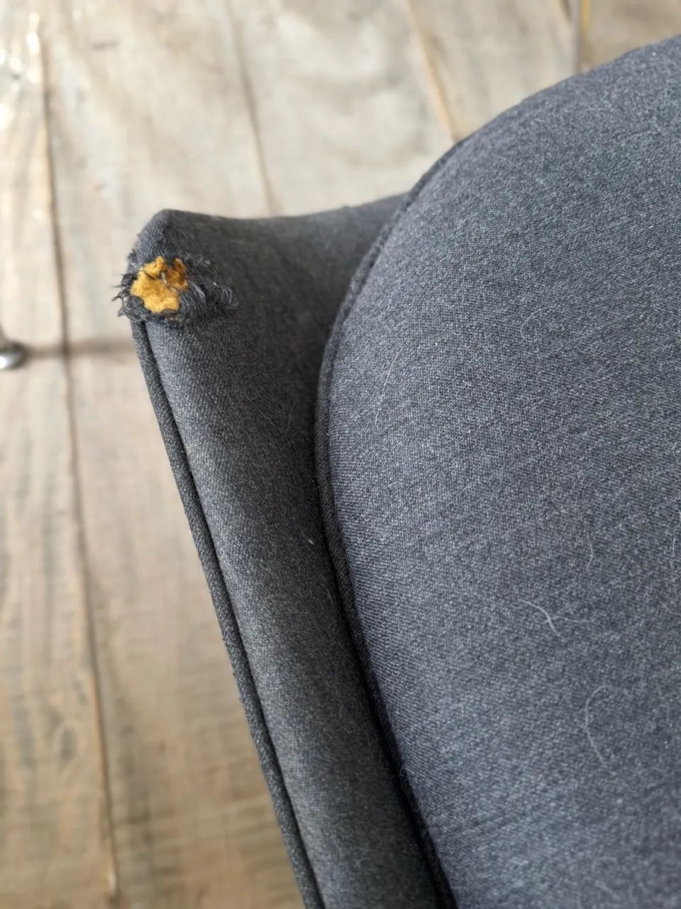 Poltrona Womb Chair Eero Saarinen Original Knoll Com Pufe - Foto 4