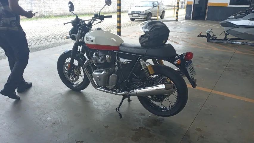 Interceptor 650 Royal - Foto 5