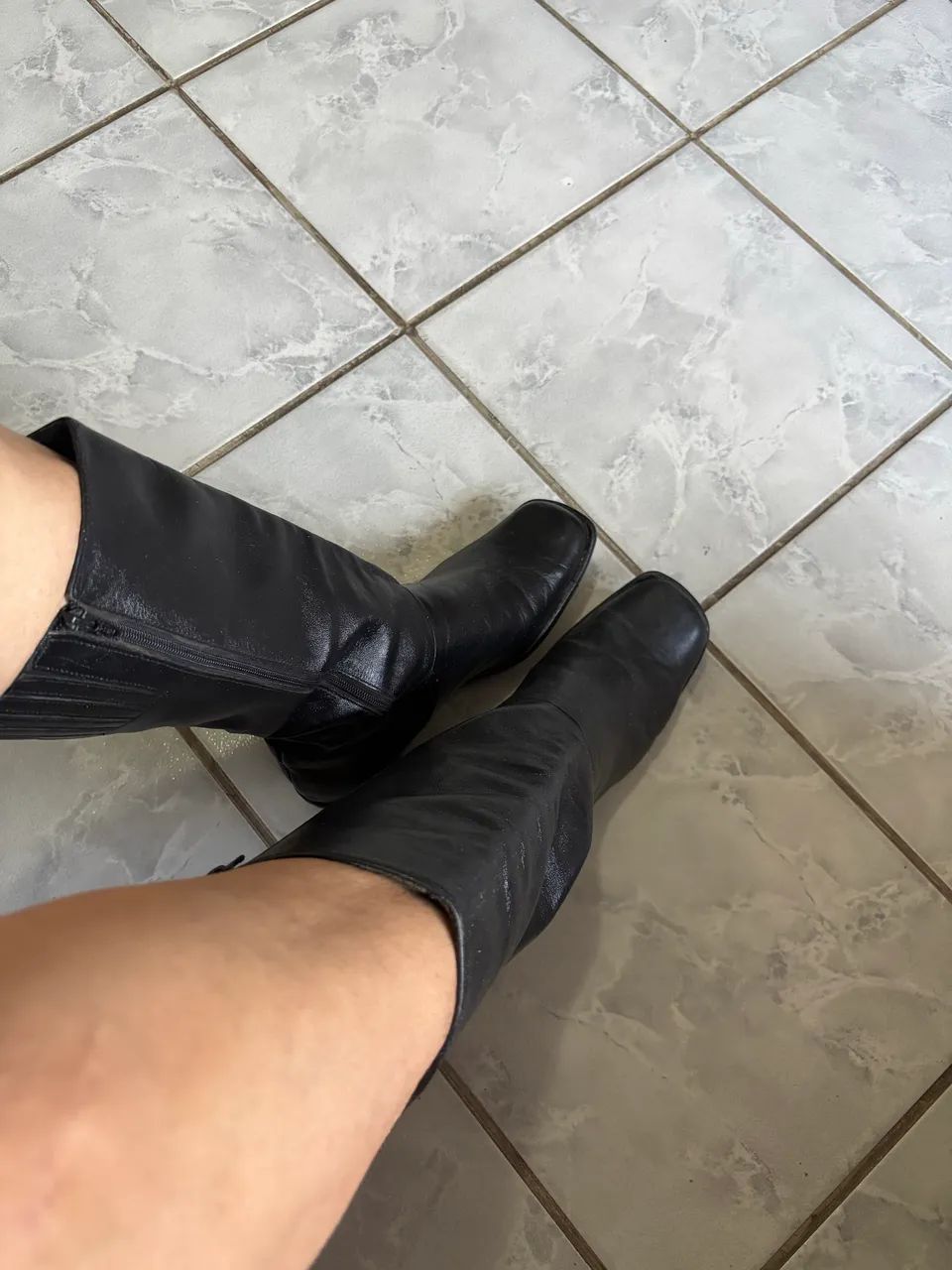 Botas em couro preta  - Foto 4