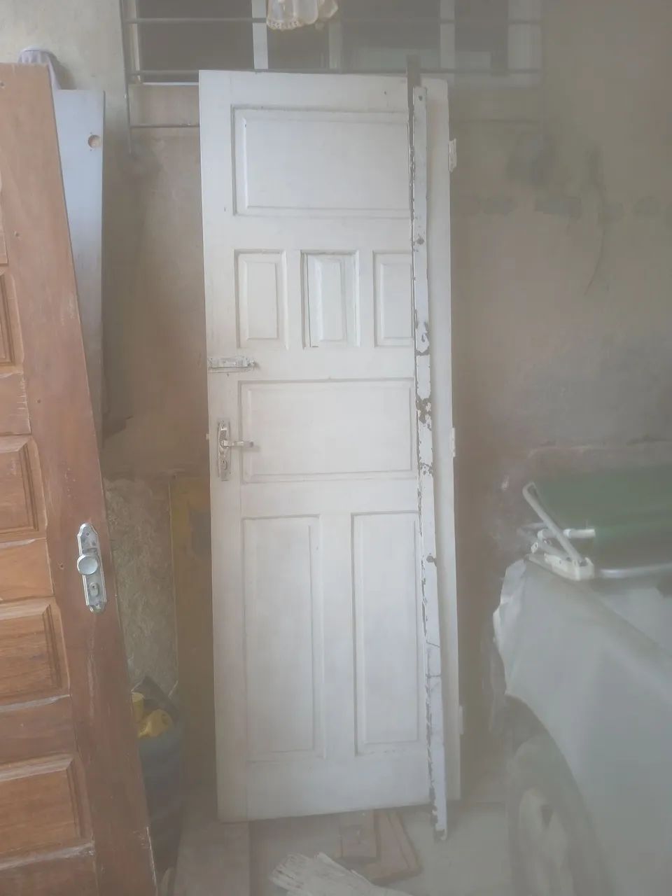 Porta de madeira maciça 470953947415848961
