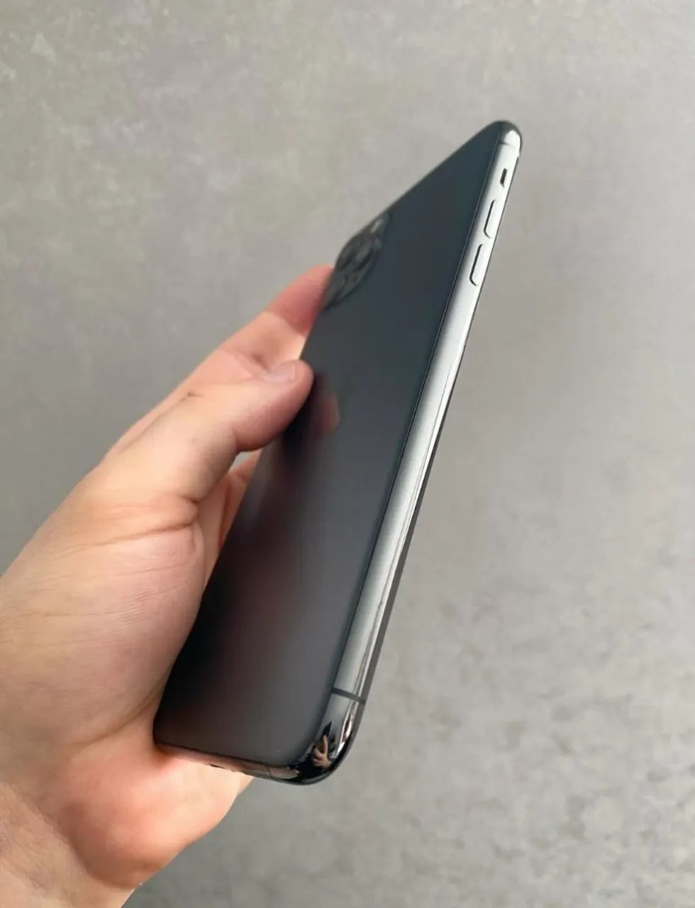 IPhone 11 Pro Max Cinza celular impecável aceito cartão! - Foto 5
