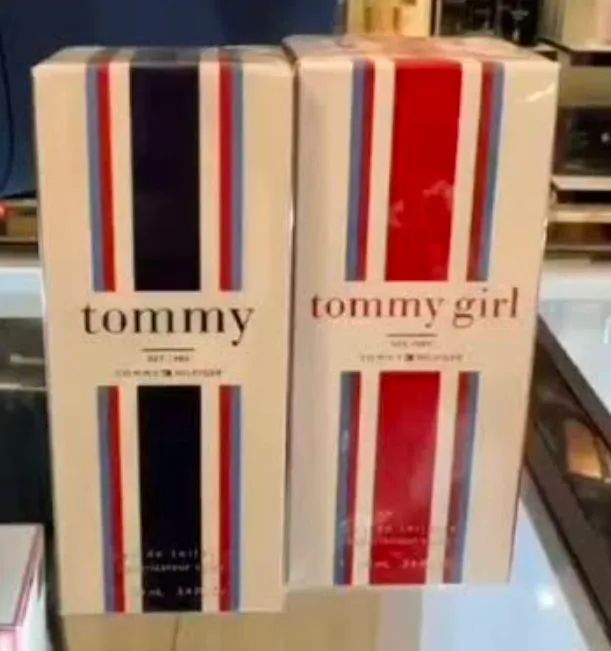 Perfume Tommy girl/men 100ml - R$349,00 cada - Foto 2