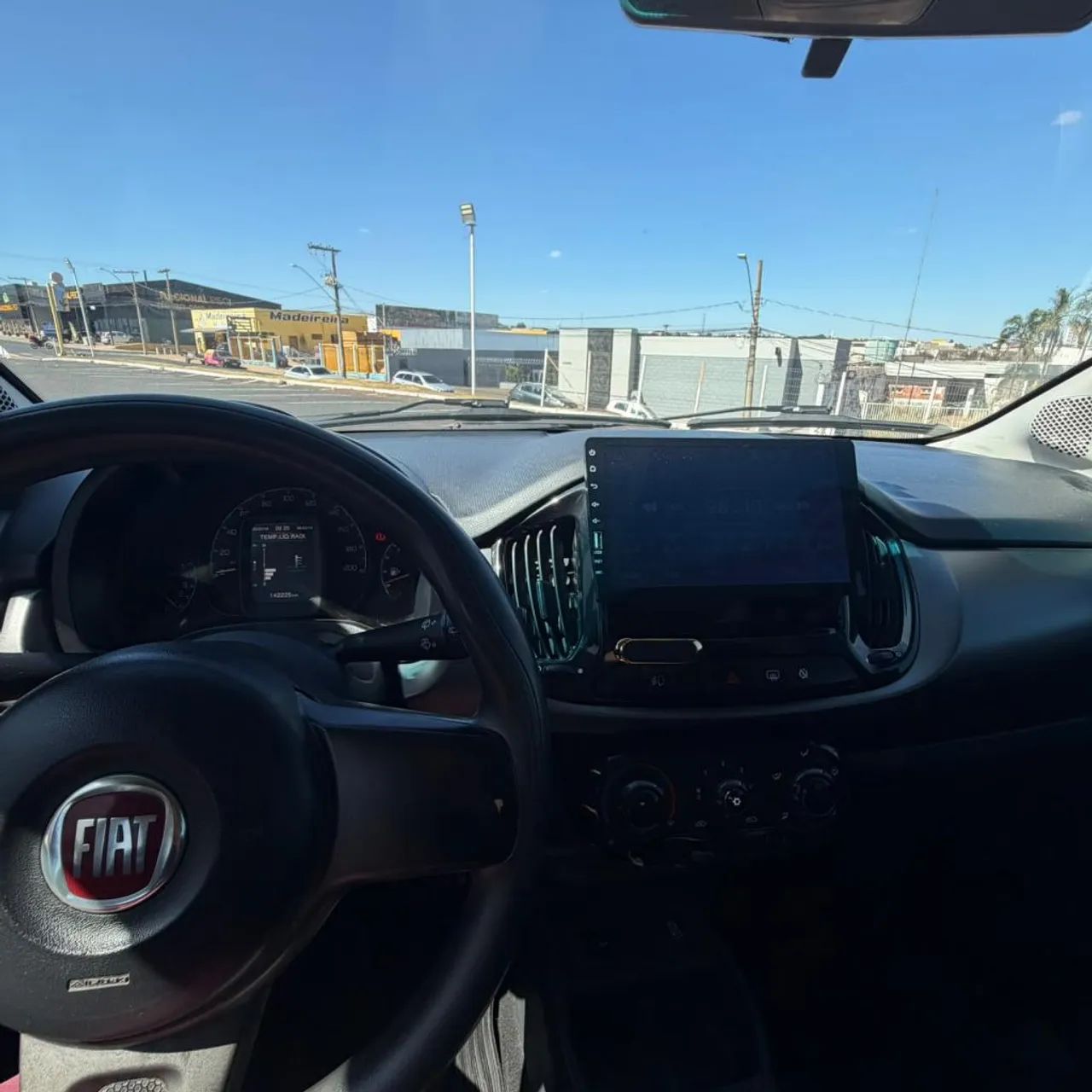 Fiat Uno Evolution 1.4 Fire Flex 8V 5P 2015 - Foto 5