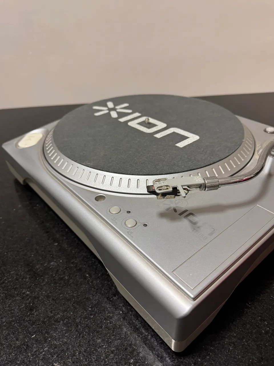  TOCA-DISCOS ION AUDIO TTUSB - PRATA | USB + RCA - Foto 3