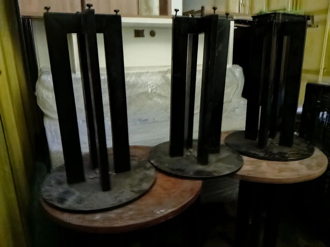 Mesas e Banquetas  - Foto 2