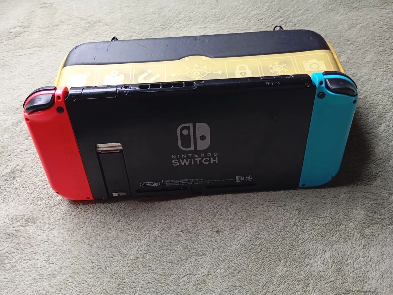 NINTENDO SWITCH ORIGINAL - VERMELHO E AZUL - Foto 3