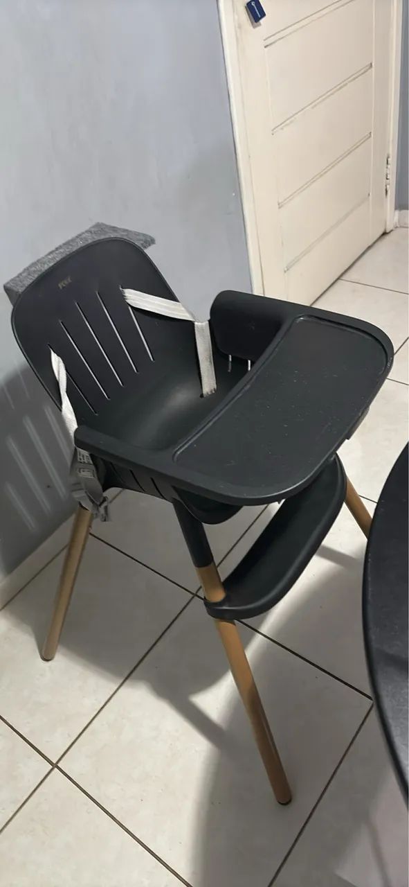 Cadeira de alimentação 