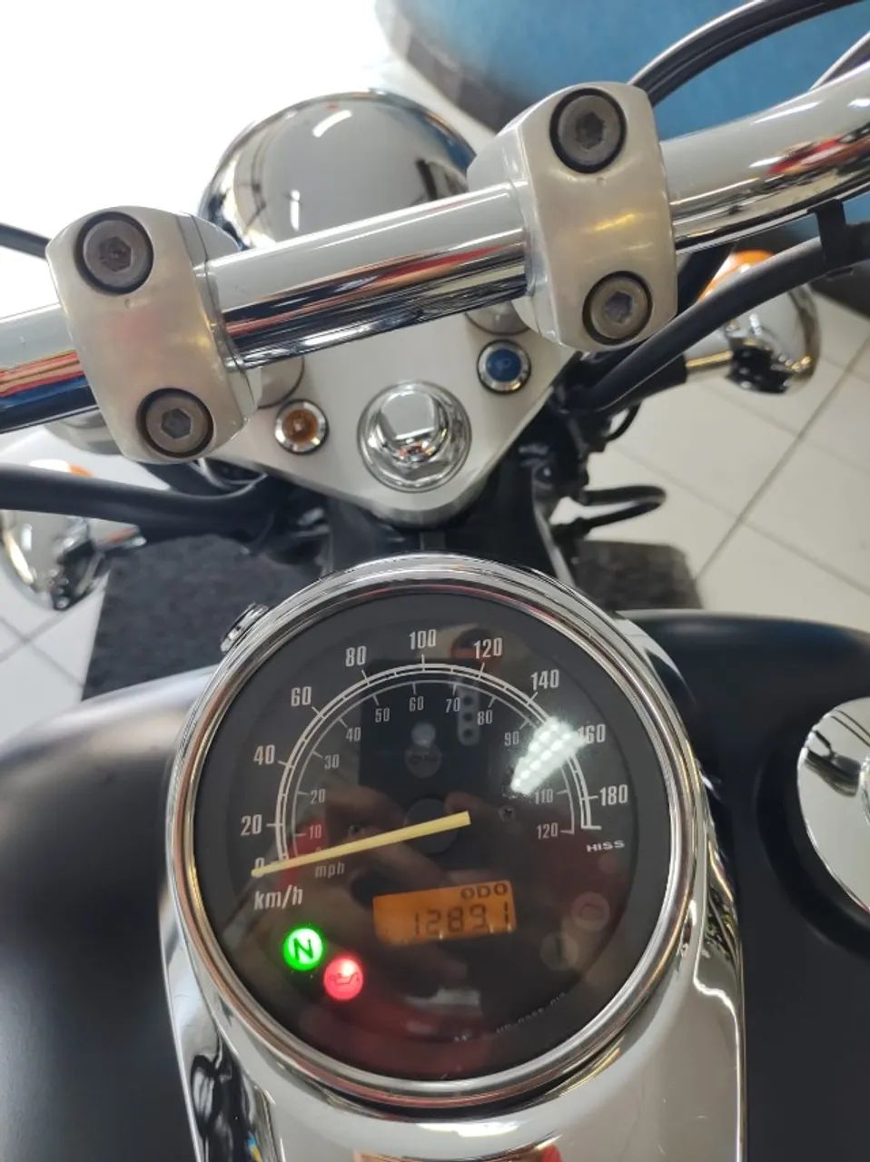 Honda VT 750 SHADOW 2013 Extremamente nova e com baixo km!! - Foto 5