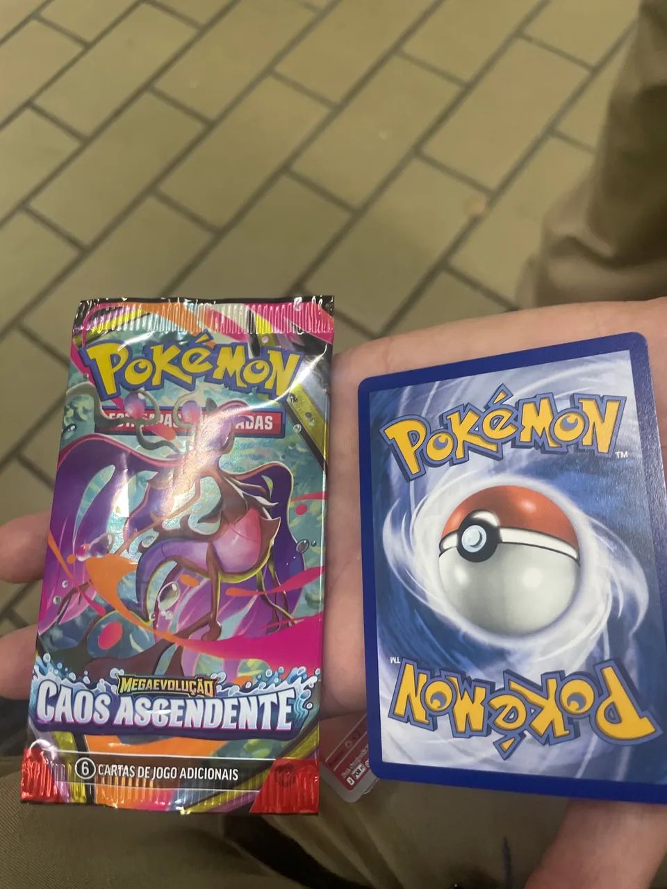 Carta Pokémon torre prisma estádio  - Foto 2