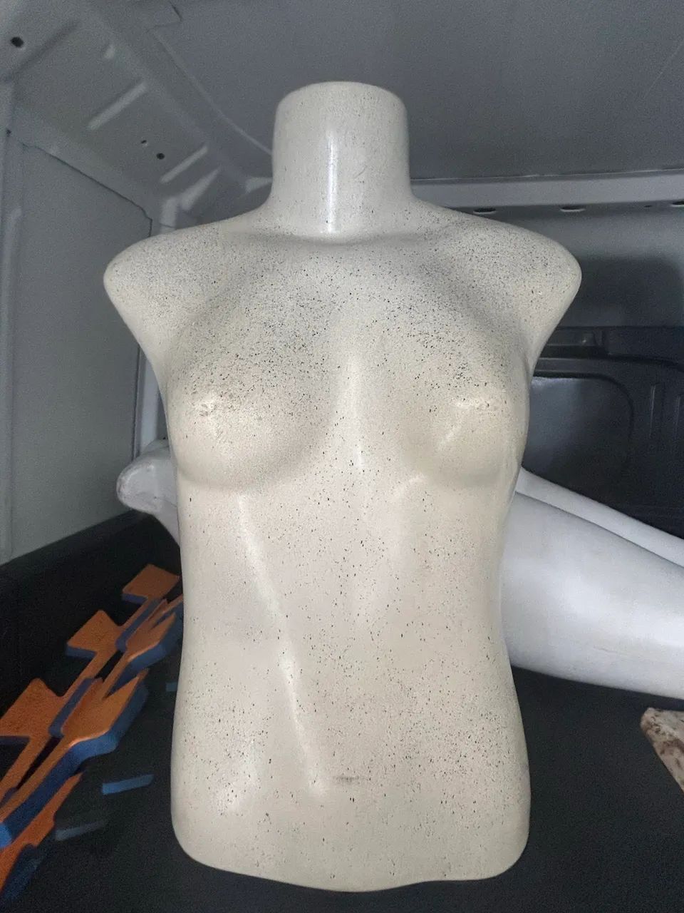 2 manequins Femininos - Foto 2