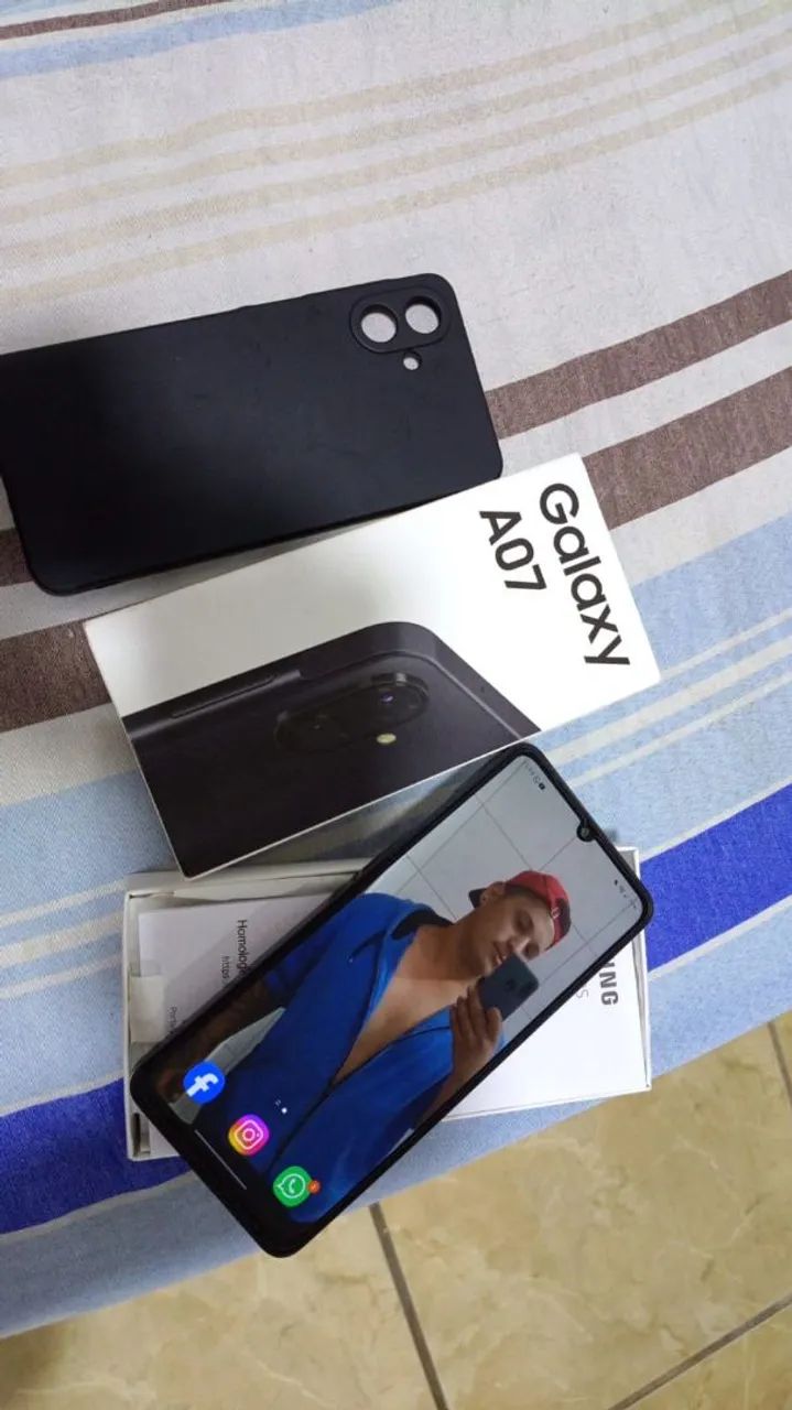 Vendo ou troco galaxy a07 - Foto 2