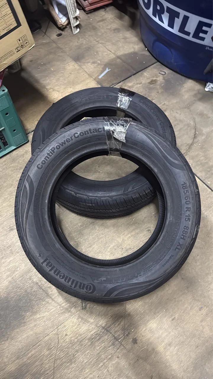 Pneu 185/60-15 continental 