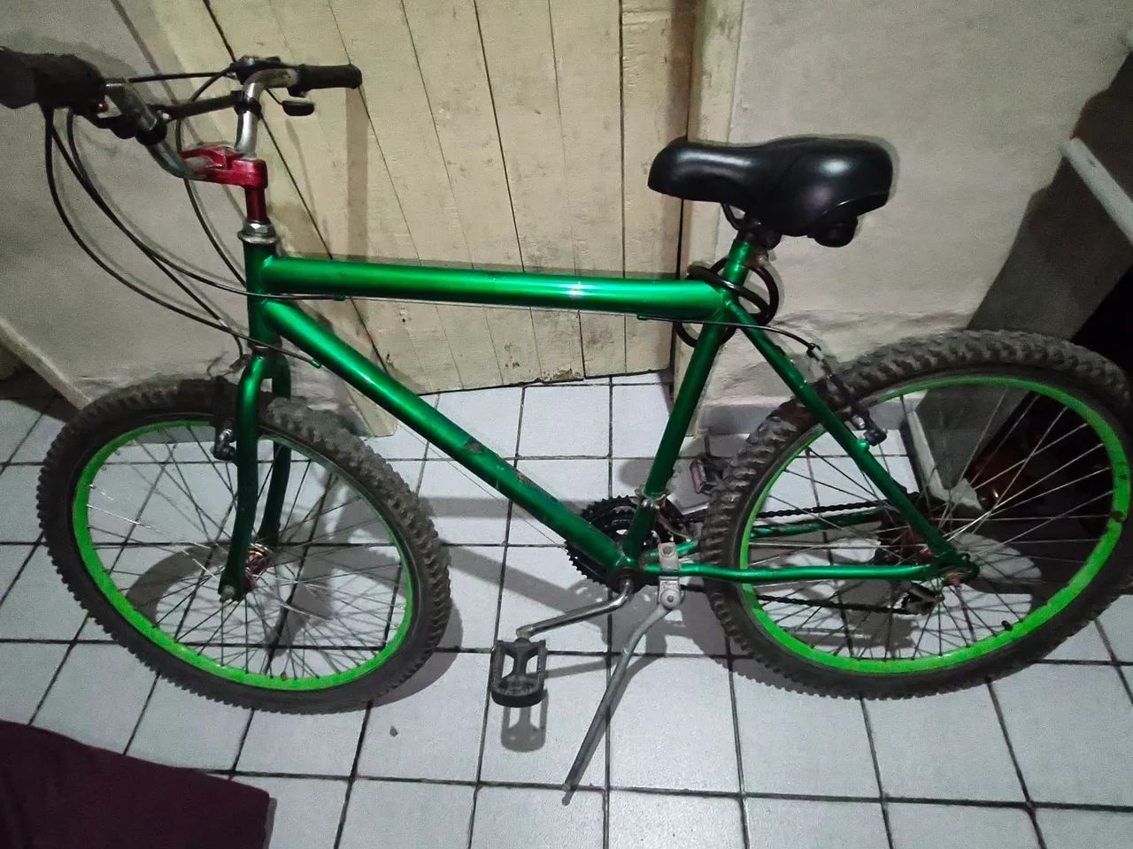 Bicicleta com 21 marcha - aro 26