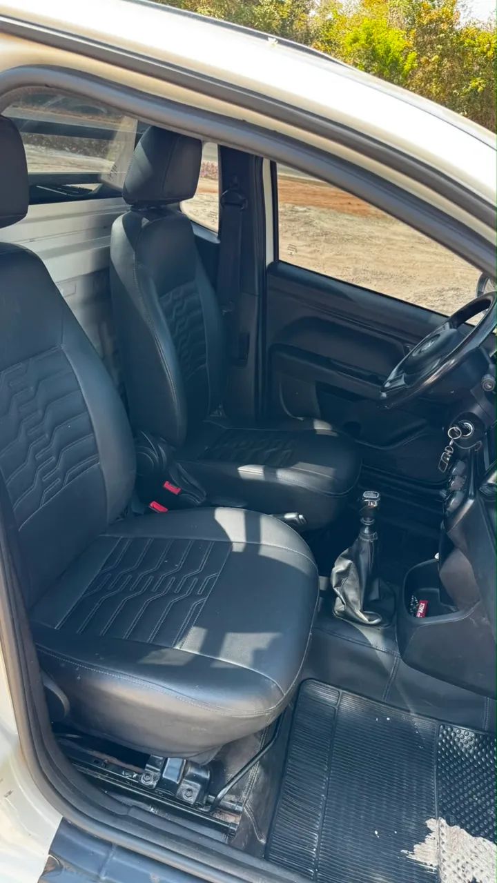 Fiat Strada Endurance 1.4 Flex 8V CS Plus 2022 - Foto 3