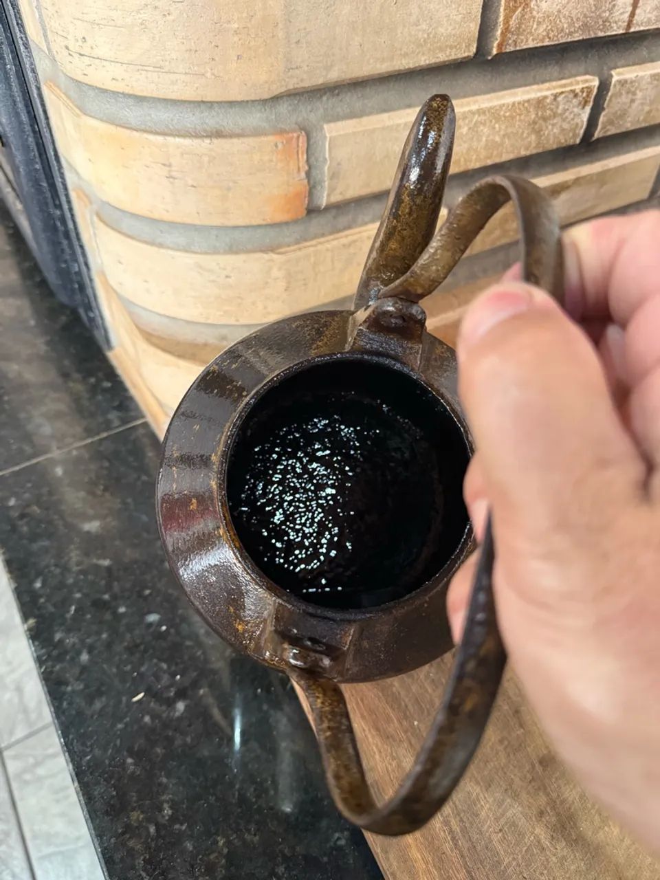Chaleira de ferro antiga - Foto 4