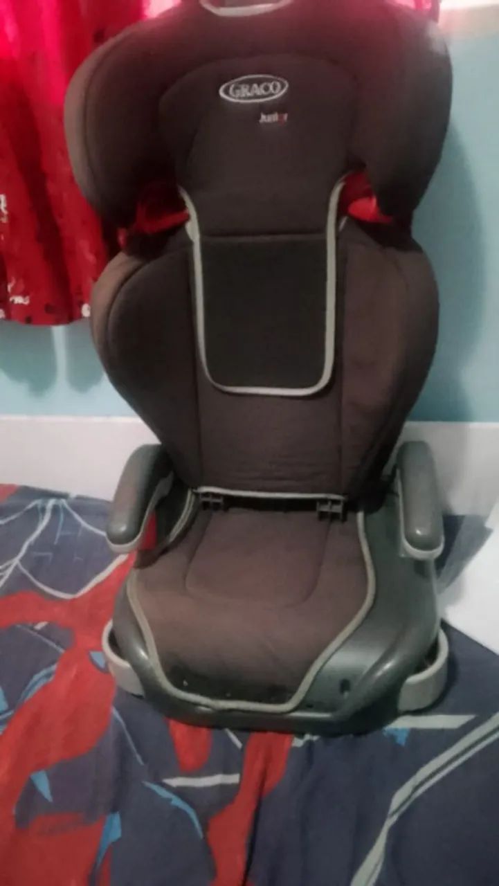 Cadeirinha de elevação com encosto 
